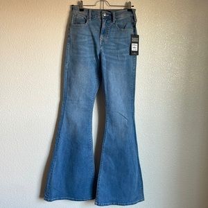 TRUE RELIGION Flare High Rise Jeans
